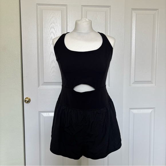 Free People Movement Righteous Runsie Workout Onesie Shorts Size Large Black - Picture 3 of 6